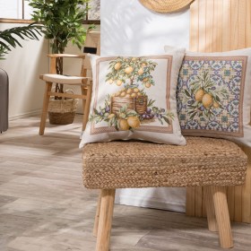 DSC_0000-762-1100x1100